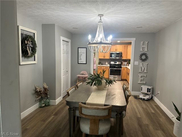 1318 10th Street, Vienna, WV 26105