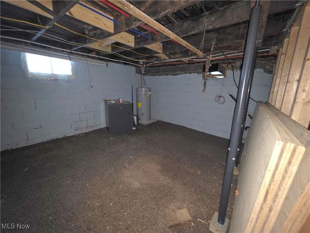 10363 Cadiz Road, Cambridge, OH 43725