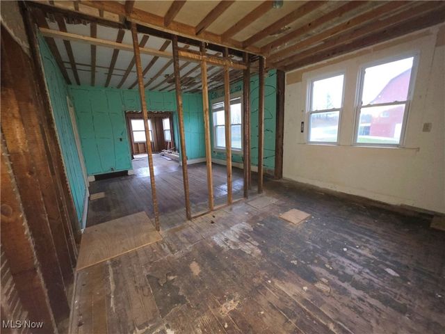 10363 Cadiz Road, Cambridge, OH 43725