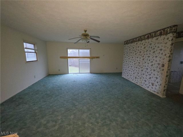 10363 Cadiz Road, Cambridge, OH 43725