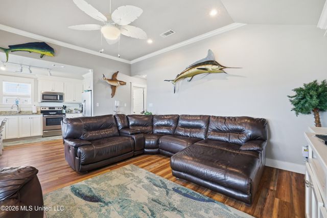 11025 Tahiti Street, Bay Saint Louis, MS 39520
