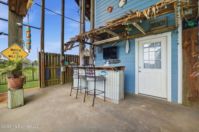 11025 Tahiti Street, Bay Saint Louis, MS 39520