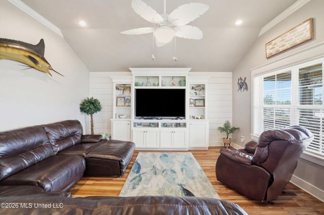 11025 Tahiti Street, Bay Saint Louis, MS 39520
