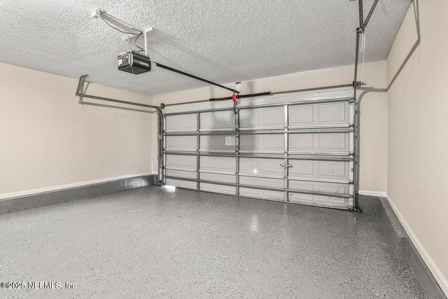 3924 VICTORIA LANDING Drive S, Jacksonville, FL 32208
