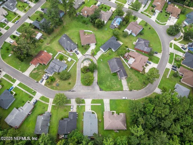 3924 VICTORIA LANDING Drive S, Jacksonville, FL 32208