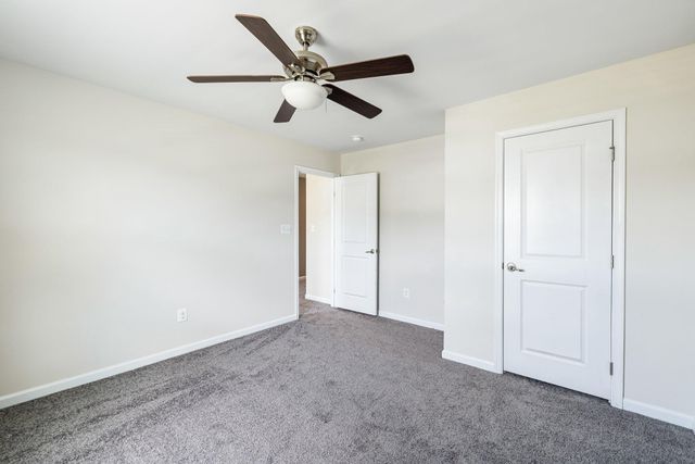 54 BAYSIDE DR, Fredericksburg, VA 22405