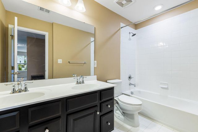 54 BAYSIDE DR, Fredericksburg, VA 22405