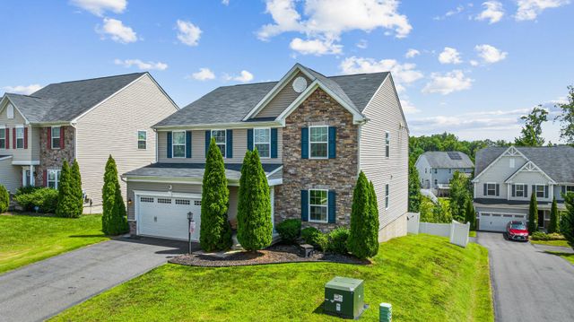54 BAYSIDE DR, Fredericksburg, VA 22405