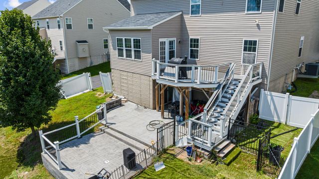 54 BAYSIDE DR, Fredericksburg, VA 22405