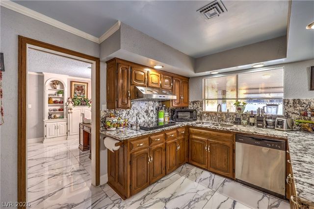 1963 Catalpa Trail, Las Vegas, NV 89108