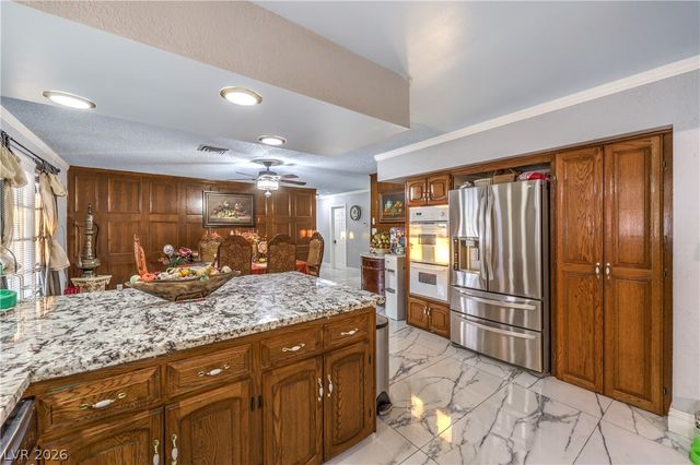 1963 Catalpa Trail, Las Vegas, NV 89108