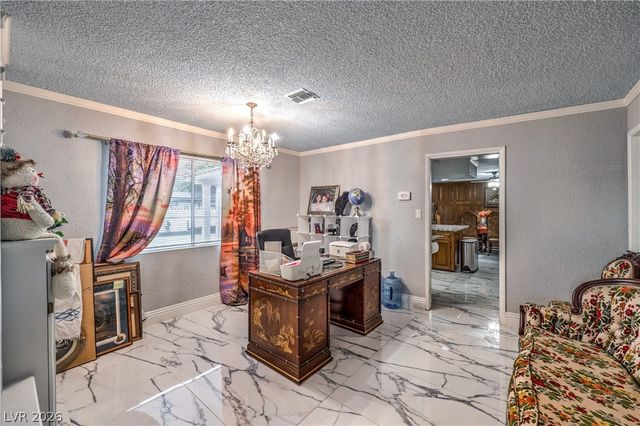 1963 Catalpa Trail, Las Vegas, NV 89108