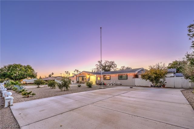 1963 Catalpa Trail, Las Vegas, NV 89108