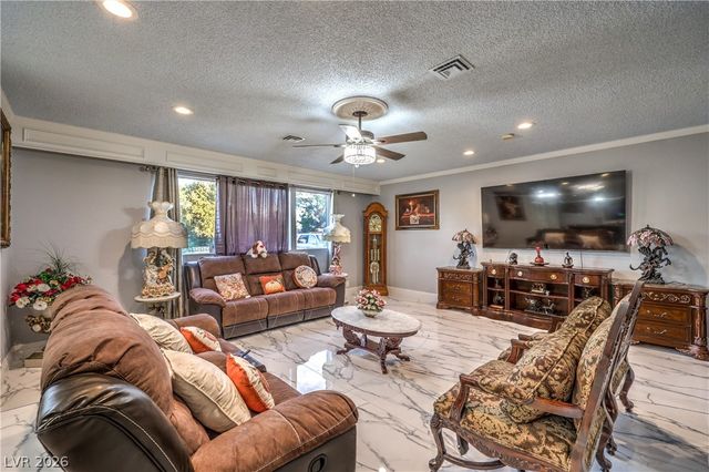 1963 Catalpa Trail, Las Vegas, NV 89108