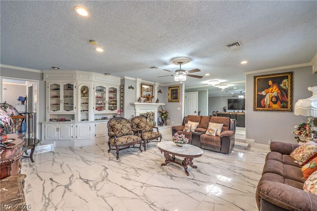 1963 Catalpa Trail, Las Vegas, NV 89108