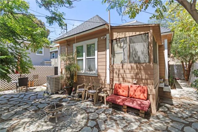 4048 9th Street, Riverside, CA 92501