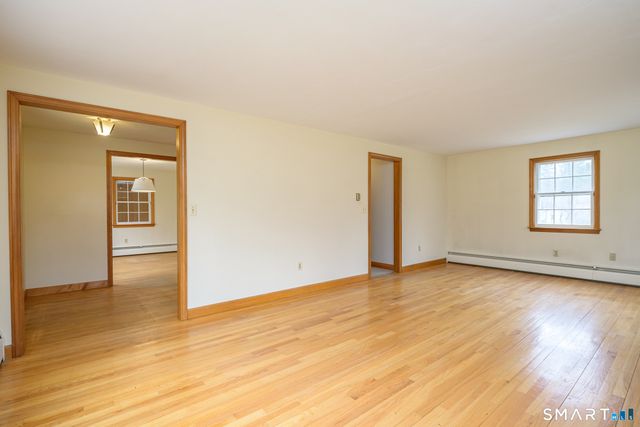 3015 David Avenue, Killingly, CT 06239