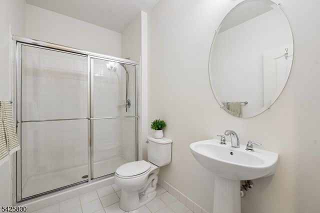 20 Gable Walk 20, Livingston Twp., NJ 07039
