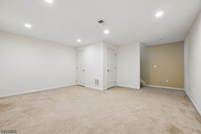 20 Gable Walk 20, Livingston Twp., NJ 07039