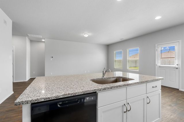 202 Chesterfield DR, Kyle, TX 78640