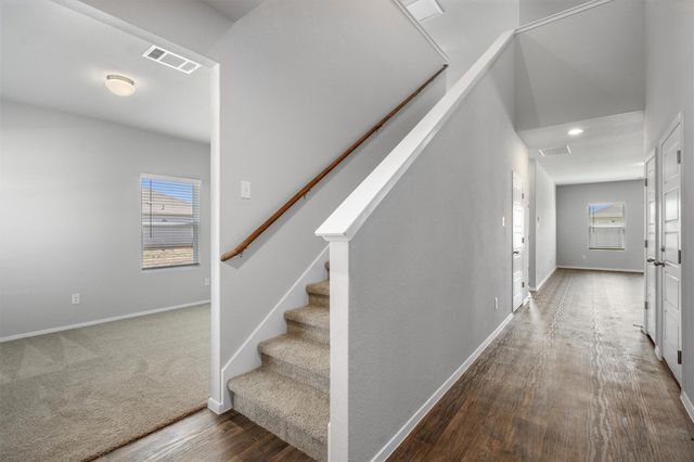 202 Chesterfield DR, Kyle, TX 78640