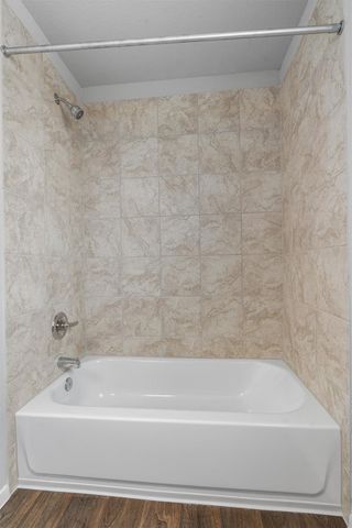 202 Chesterfield DR, Kyle, TX 78640