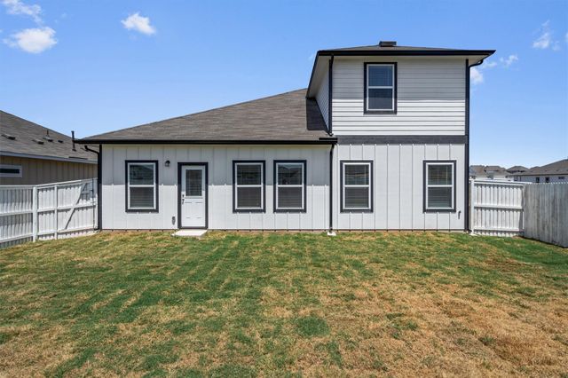 202 Chesterfield DR, Kyle, TX 78640