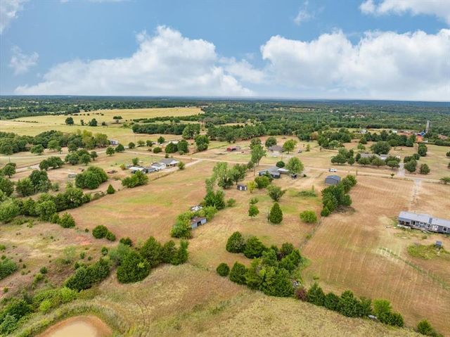 329131 E Lincoln Street, Harrah, OK 73045