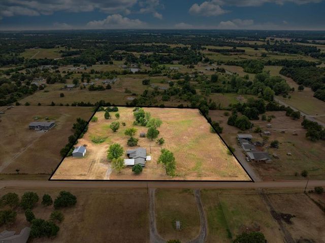 329131 E Lincoln Street, Harrah, OK 73045