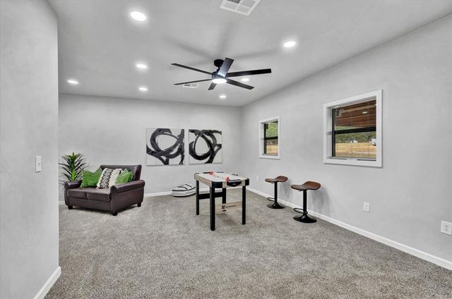 329131 E Lincoln Street, Harrah, OK 73045