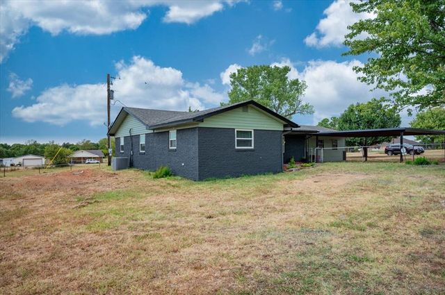 329131 E Lincoln Street, Harrah, OK 73045