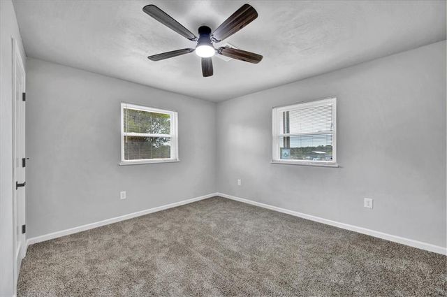329131 E Lincoln Street, Harrah, OK 73045