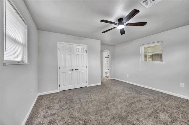 329131 E Lincoln Street, Harrah, OK 73045