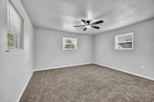 329131 E Lincoln Street, Harrah, OK 73045