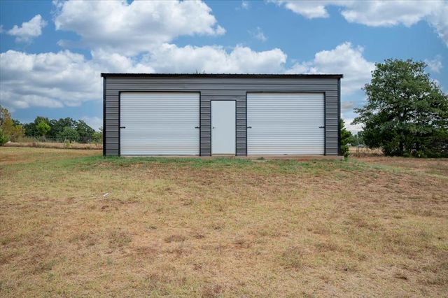 329131 E Lincoln Street, Harrah, OK 73045