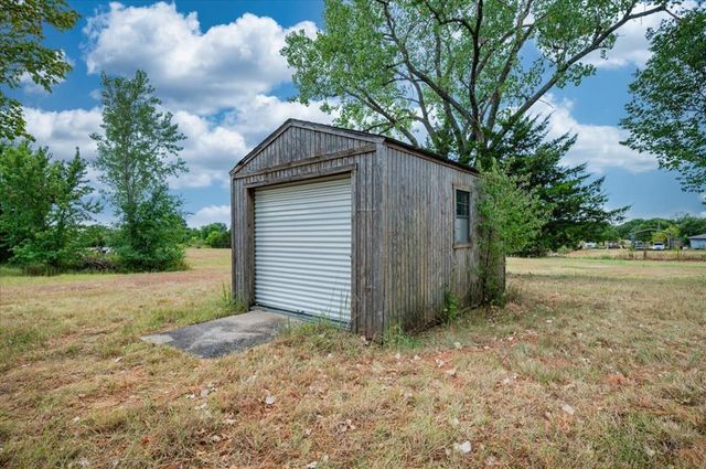 329131 E Lincoln Street, Harrah, OK 73045