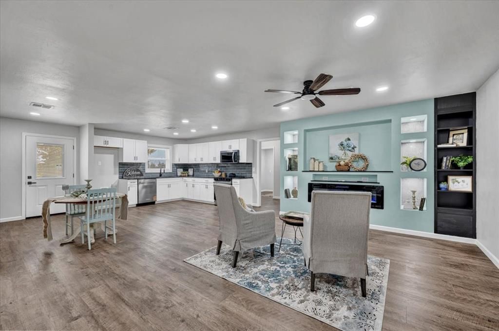 329131 E Lincoln Street, Harrah, OK 73045