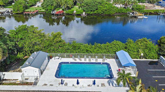 4501 S OCEAN Boulevard F3, Lantana, FL 33480