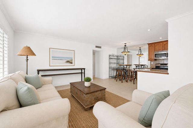 4501 S OCEAN Boulevard F3, Lantana, FL 33480