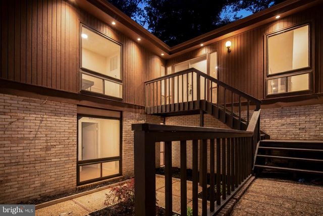 4304 ANN FITZ HUGH DR, Annandale, VA 22003