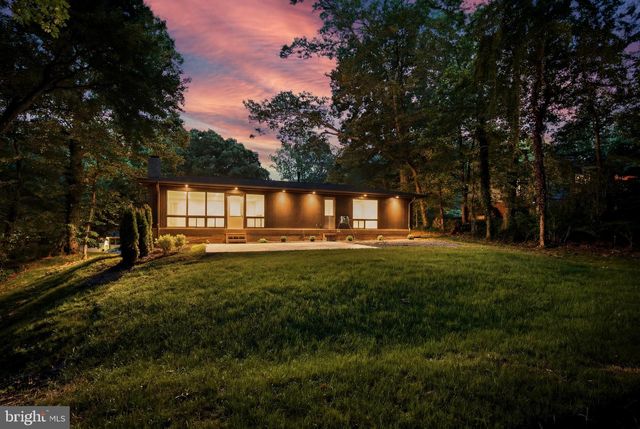 4304 ANN FITZ HUGH DR, Annandale, VA 22003