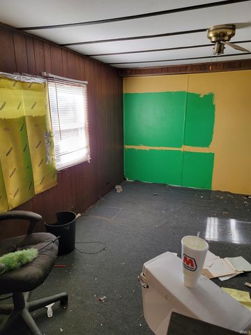 4785 E Wheatland Road, Vincennes, IN 47591