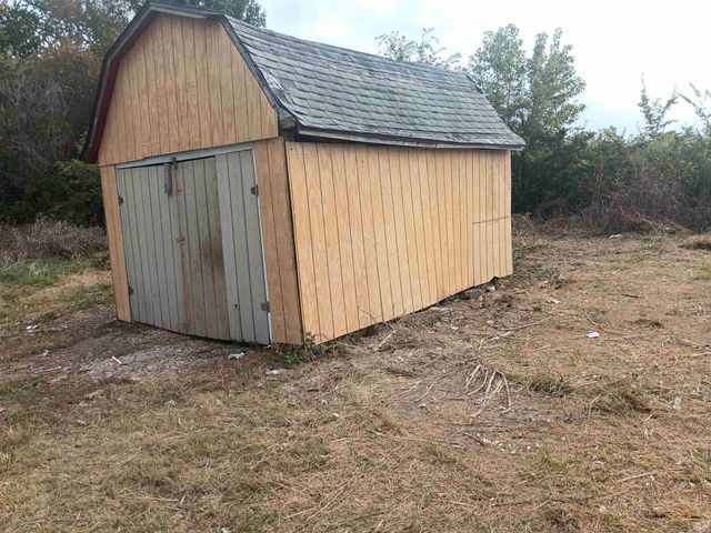 4785 E Wheatland Road, Vincennes, IN 47591
