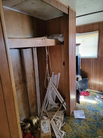 4785 E Wheatland Road, Vincennes, IN 47591