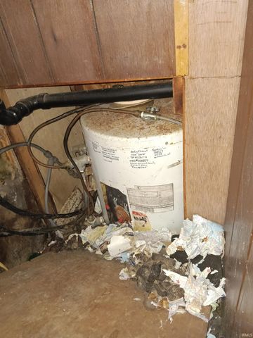 4785 E Wheatland Road, Vincennes, IN 47591