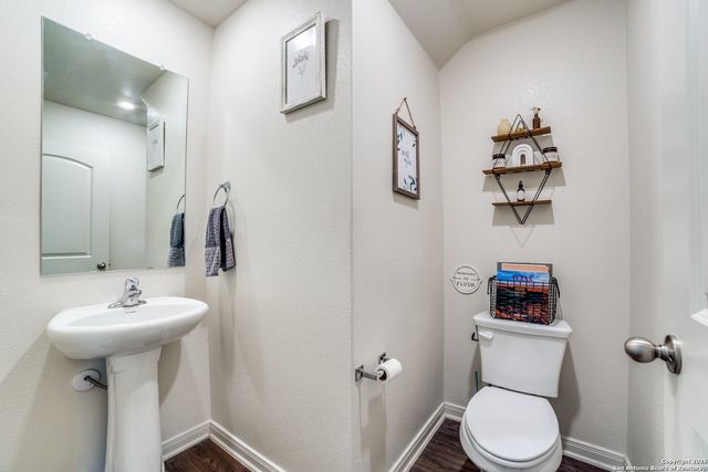 11831 Latour, San Antonio, TX 78252