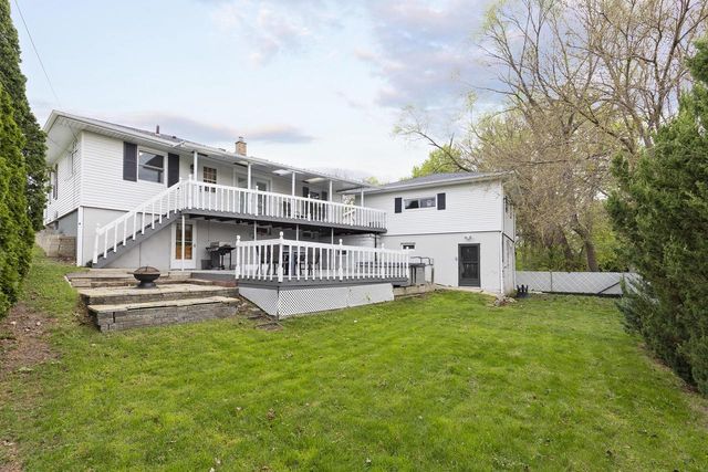 315 Hillcrest DRIVE, Fort Atkinson, WI 53538