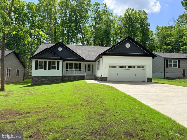 1233 LAKEVIEW PKWY, Locust Grove, VA 22508
