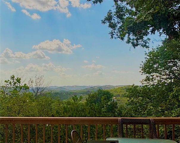 69 Leatherwood Drive, Holiday Island, AR 72631