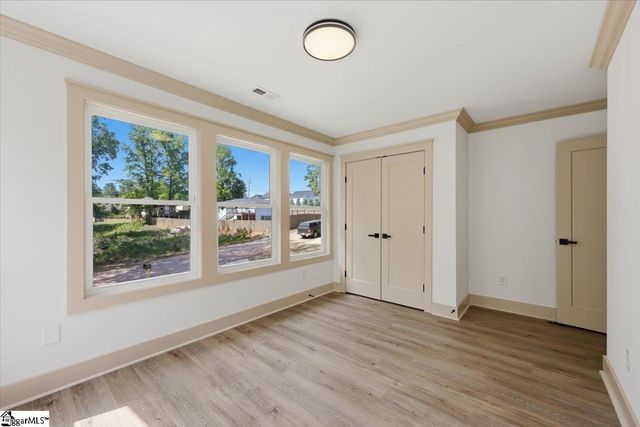 26 Queen Street, Fountain Inn, SC 29644